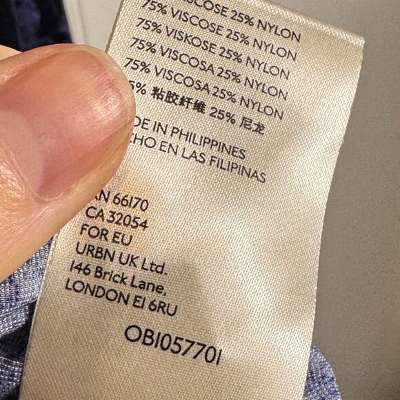 Anthropologie Pilcro Mara Relaxed Velvet Button-down - Picture 6 of 7